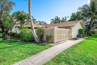777 NW 29th Avenue #A, Delray Beach, FL 33445 - Photo 2