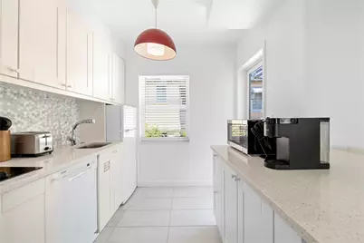 3015 Seville Street #5, Fort Lauderdale, FL 33304 - Photo 16