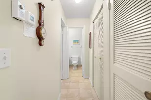 945 Savannas Point Dr, Fort Pierce, FL 34982 - Photo 10