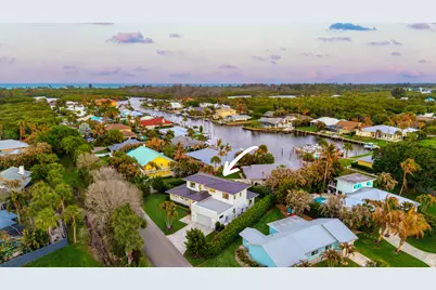 10742 SE Burgee Court, Hobe Sound, FL 33455 - Photo 2