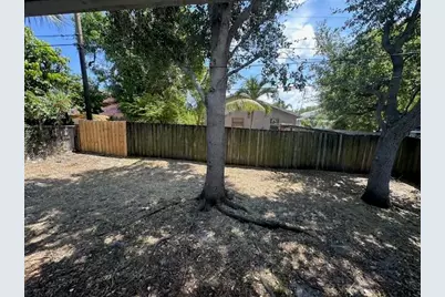 1731 Lavue Avenue, Lake Worth Beach, FL 33460 - Photo 12