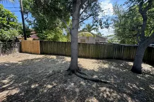 1731 Lavue Ave, Lake Worth Beach, FL 33460 - Photo 12