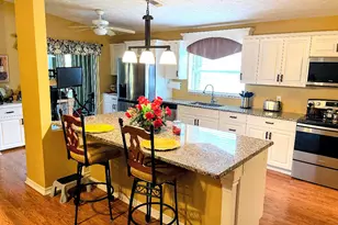 6794 Picante Cir, Fort Pierce, FL 34951 - Photo 4