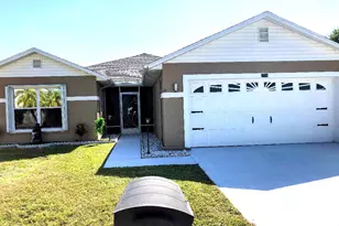 6794 Picante Cir, Fort Pierce, FL 34951 - Photo 2