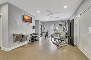 706 Executive Center Dr, West Palm Beach, FL 33401 - Photo 26