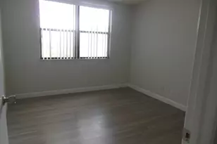 706 Executive Center Dr, West Palm Beach, FL 33401 - Photo 14