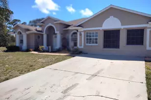 312 SW Buzby Ct, Port Saint Lucie, FL 34953 - Photo 2