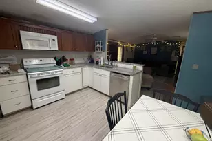 7733 SE Fork River Dr, Stuart, FL 34997 - Photo 12