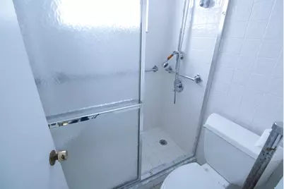 465 Paradise Isle Boulevard #110, Hallandale Beach, FL 33009 - Photo 14