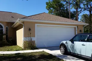 1672 SW Pleasant Ln, Port Saint Lucie, FL 34984 - Photo 6