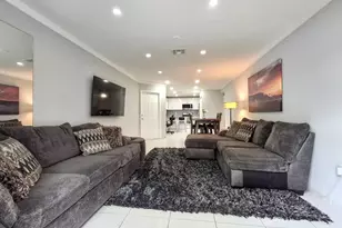 408 NW 108th Terrace NW, Pembroke Pines, FL 33026 - Photo 10