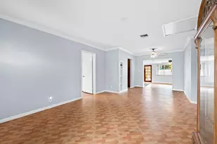 5018 SW 91st Terrace, Cooper City, FL 33328 - Photo 6