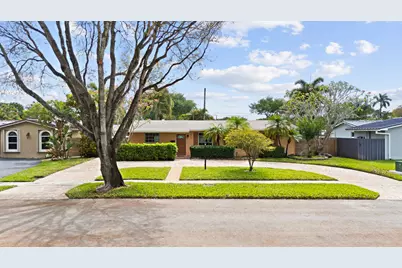 5018 SW 91st Terrace, Cooper City, FL 33328 - Photo 2