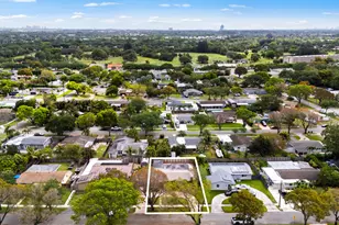 5018 SW 91st Terrace, Cooper City, FL 33328 - Photo 28