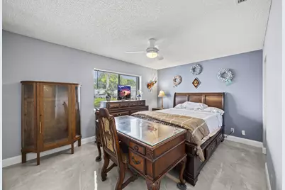 2640 Gately Drive W #1601, West Palm Beach, FL 33415 - Photo 12