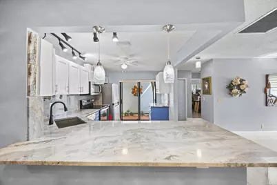 2640 Gately Drive W #1601, West Palm Beach, FL 33415 - Photo 10