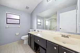 2640 Gately Dr W, West Palm Beach, FL 33415 - Photo 32