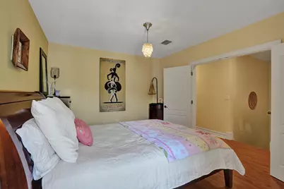 1127 N Victoria Park Road, Fort Lauderdale, FL 33304 - Photo 36