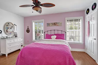 1127 N Victoria Park Road, Fort Lauderdale, FL 33304 - Photo 32