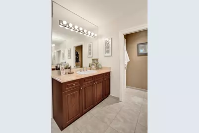 1127 N Victoria Park Road, Fort Lauderdale, FL 33304 - Photo 30