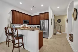 1127 N Victoria Park Rd, Fort Lauderdale, FL 33304 - Photo 8