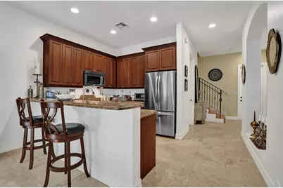 1127 N Victoria Park Road, Fort Lauderdale, FL 33304 - Photo 8