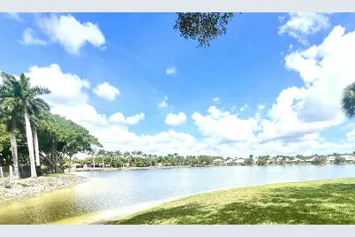 10614 Lake Shore Drive, Wellington, FL 33414 - Photo 46