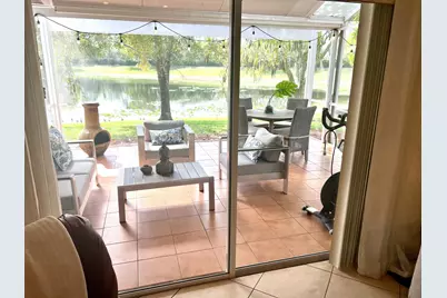 10614 Lake Shore Drive, Wellington, FL 33414 - Photo 14
