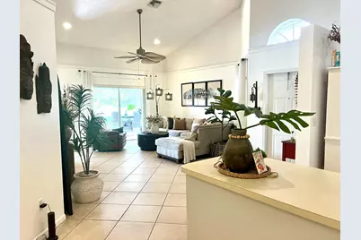 10614 Lake Shore Drive, Wellington, FL 33414 - Photo 10
