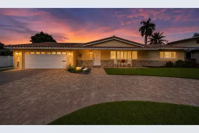 2401 SE 8th Court, Pompano Beach, FL 33062 - Photo 2