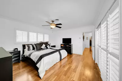 2401 SE 8th Court, Pompano Beach, FL 33062 - Photo 12