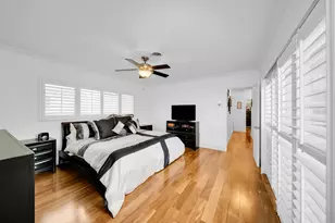 2401 SE 8th Ct, Pompano Beach, FL 33062 - Photo 12