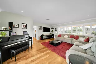 2401 SE 8th Ct, Pompano Beach, FL 33062 - Photo 4