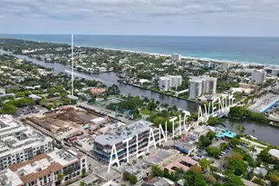 807 NE 1st St, Delray Beach, FL 33483 - Photo 2