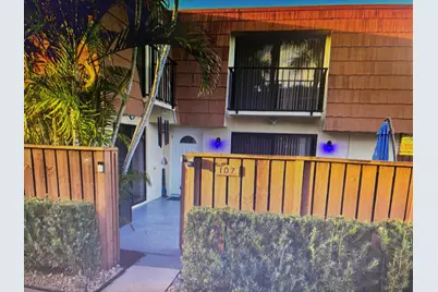 107 Buttonwood Lane #107, Boynton Beach, FL 33436 - Photo 1