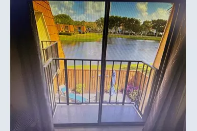 107 Buttonwood Lane #107, Boynton Beach, FL 33436 - Photo 14