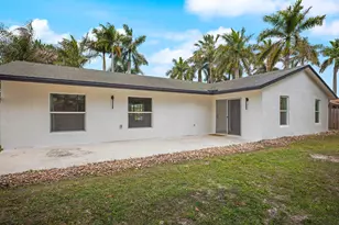430 La Mancha Ave, Royal Palm Beach, FL 33411 - Photo 38