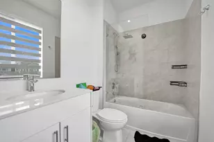 13025 Addilyn Ct, Davie, FL 33325 - Photo 72
