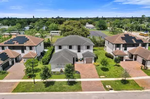 13025 Addilyn Ct, Davie, FL 33325 - Photo 96