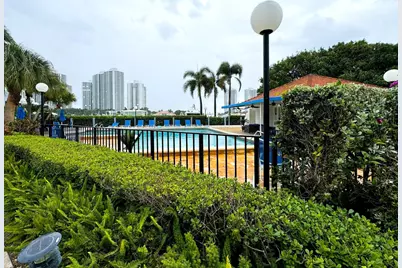 21085 NE 34th Avenue #404-1, Aventura, FL 33180 - Photo 26
