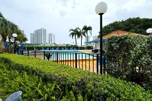 21085 NE 34th Ave, Aventura, FL 33180 - Photo 28