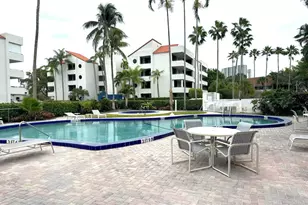 21085 NE 34th Ave, Aventura, FL 33180 - Photo 24