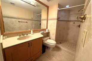 21085 NE 34th Ave, Aventura, FL 33180 - Photo 20