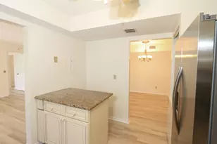 1217 S Lakes End Dr, Fort Pierce, FL 34982 - Photo 62