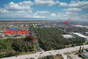 1217 S Lakes End Dr, Fort Pierce, FL 34982 - Photo 20