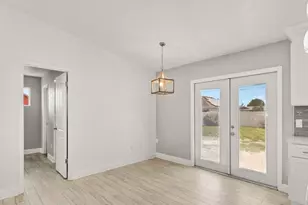 980 SW Connecticut Terrace, Port Saint Lucie, FL 34953 - Photo 14