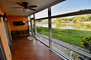 4301 Martinique Cir, Coconut Creek, FL 33066 - Photo 6