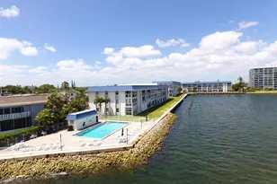 400 Wilma Cir, Riviera Beach, FL 33404 - Photo 24