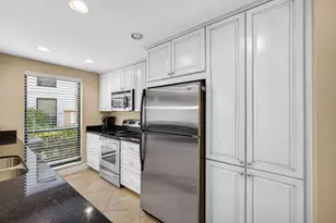 112 Brackenwood Rd, Palm Beach Gardens, FL 33418 - Photo 6