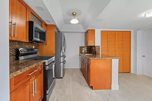 701 NE 205th Terrace, Miami, FL 33179 - Photo 4